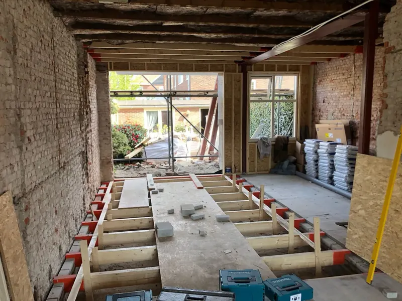 Nieuwe vloerconstructie op stalen profielen